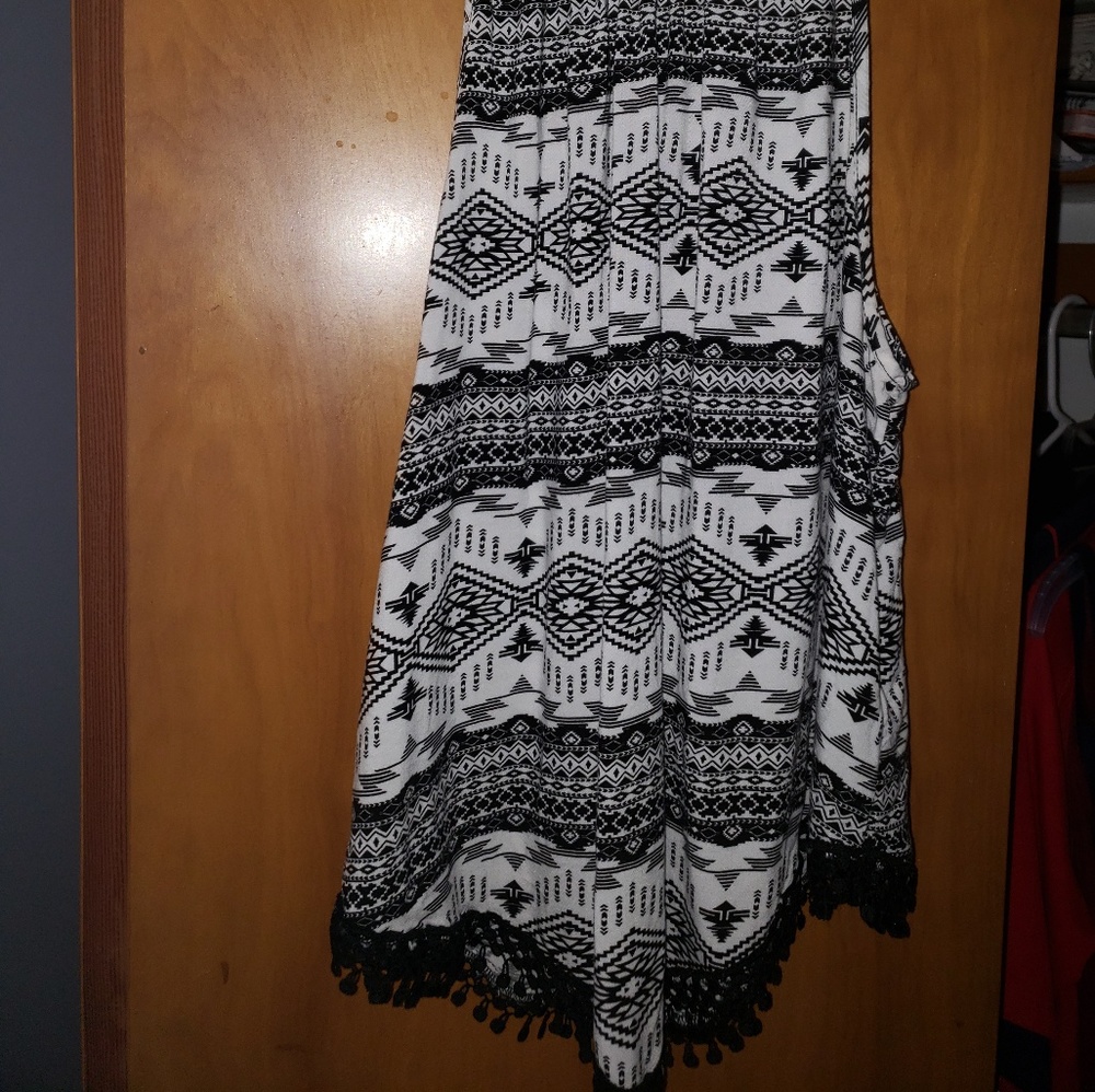 Top - Picture 4 of 4